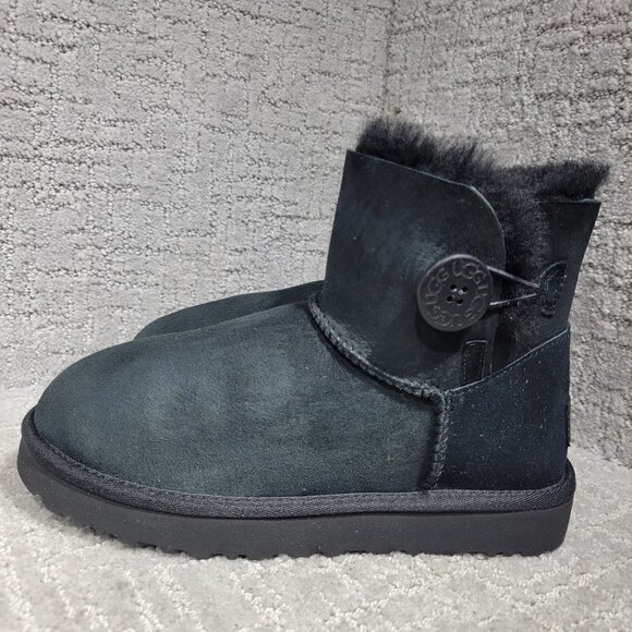 UGG Classic Mini Bailey Button Women's Size 6 US Black Suede Ankle Boots 1016422 - Picture 1 of 10